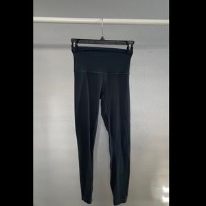 Lululemon Align High-Rise 25’ color: melanite